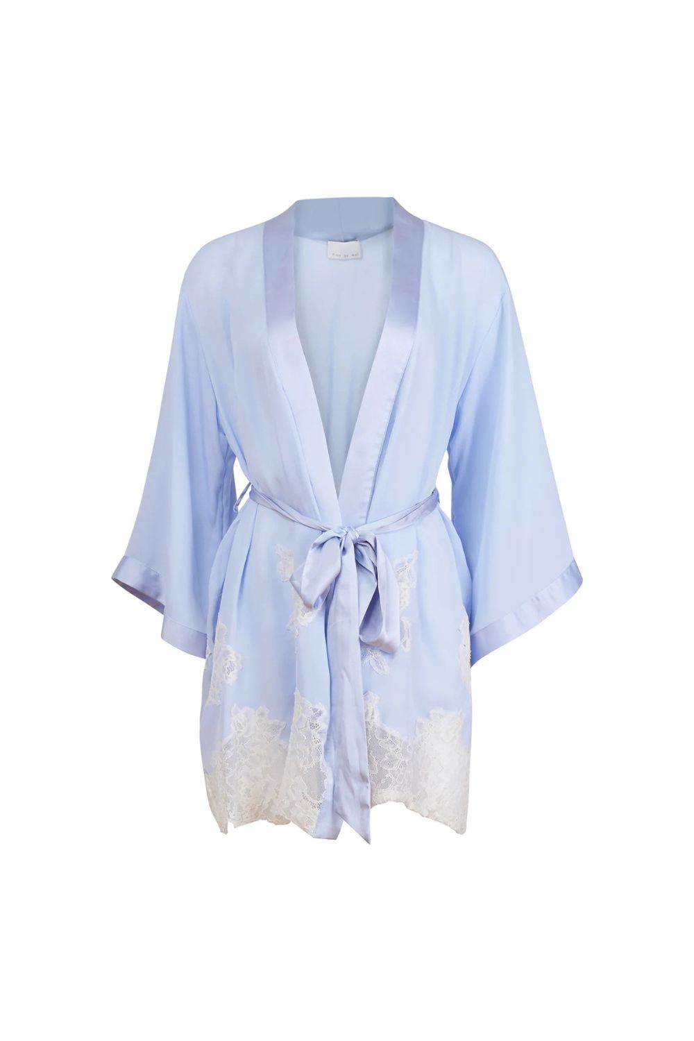 Lace Applique Robe in Cloud