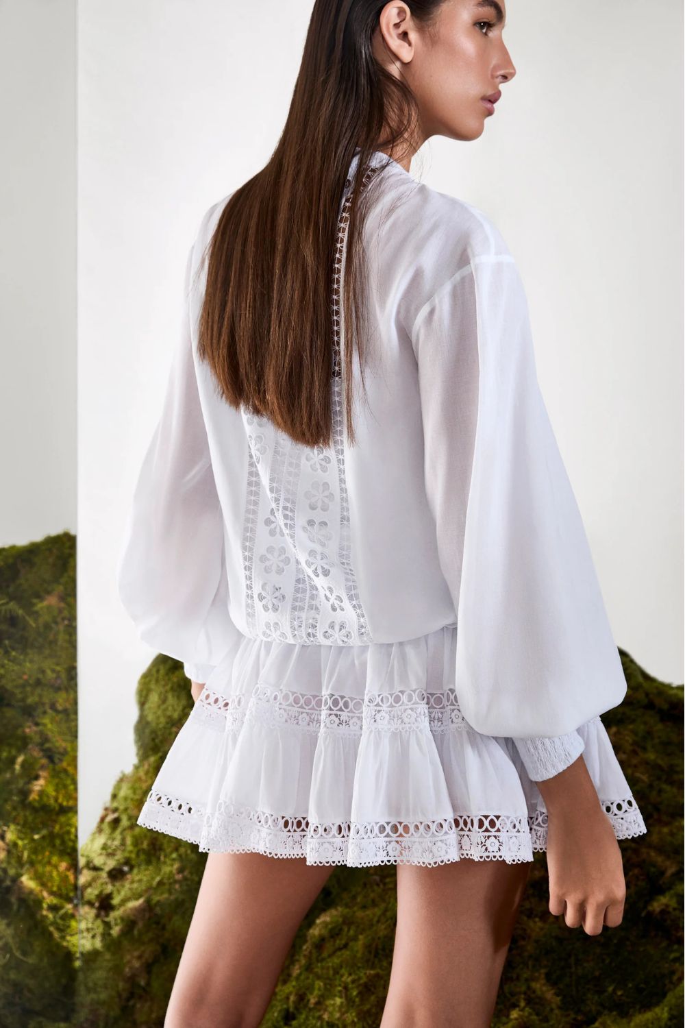 Hortens Short Skirt in White
