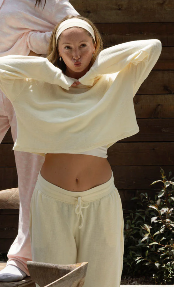 Lily Lounge Top and Pants Set in Banana