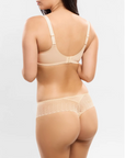 Amour Underwired Seamless Bra in Nacre