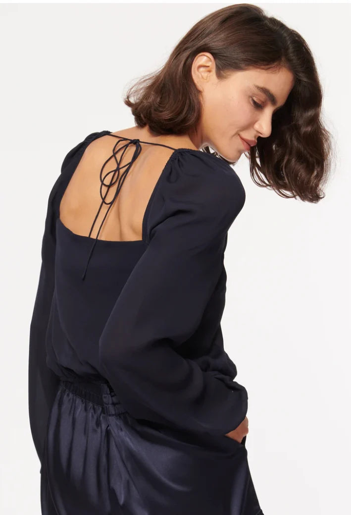 Carol Top in Navy