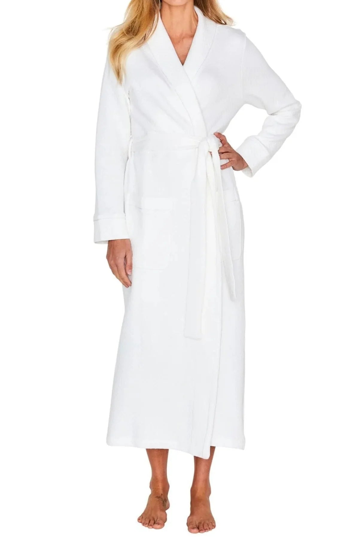 Kelly Long Sleeve Jacquard Short Robe in White