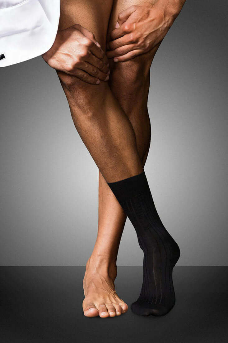 Falke No. 13 Finest Piuma Cotton Gentlemen Socks Color: Black Size: 39-40 at Petticoat Lane Greenwich, CT