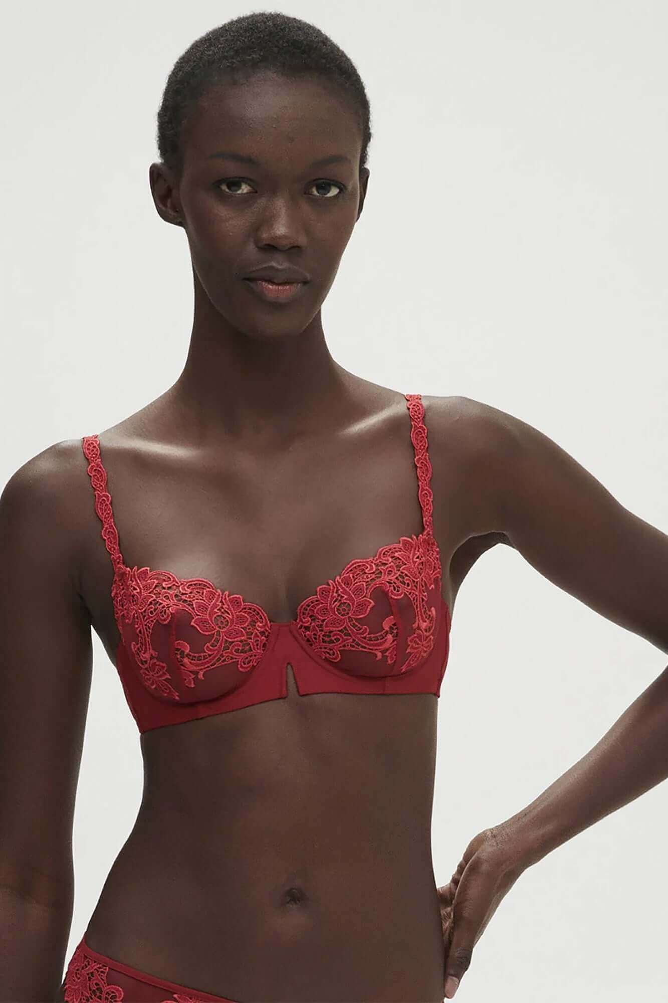 Victoria's Secret Bra 36C Push-Up Red Lace Libya