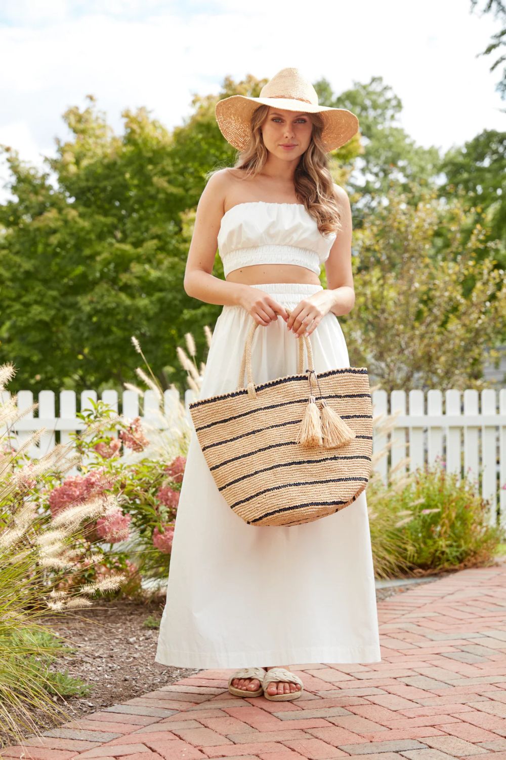 Costa Tote in Navy