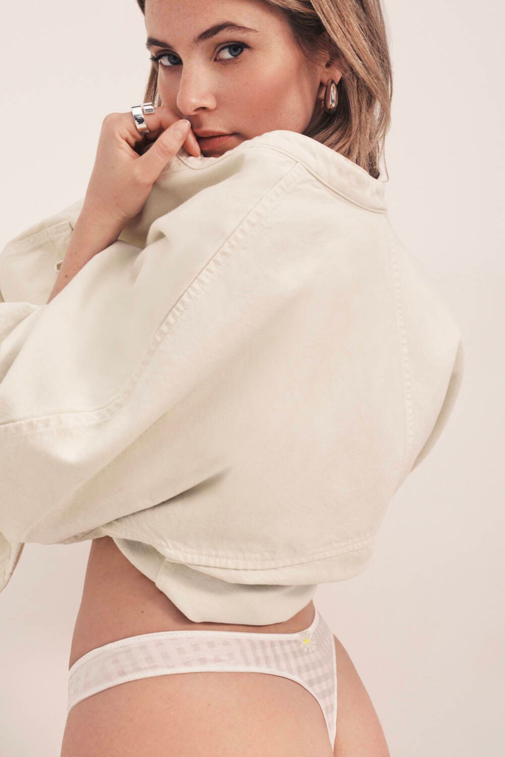 Avero Thong in Ivory Petal