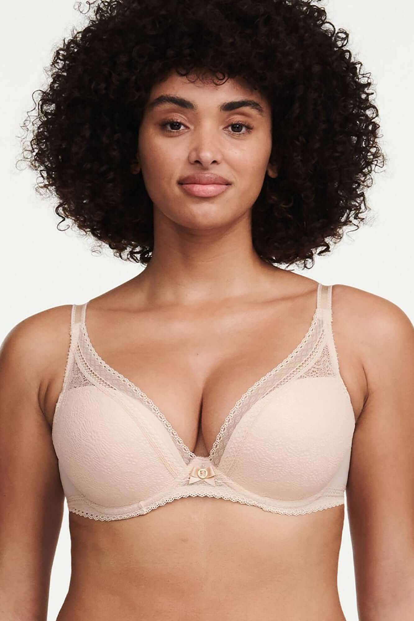 Chantelle Festivite Lace Plunge Bra