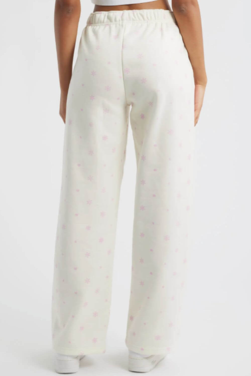 Happy Camp3r Pinky Flurry Sweatpants in Cream