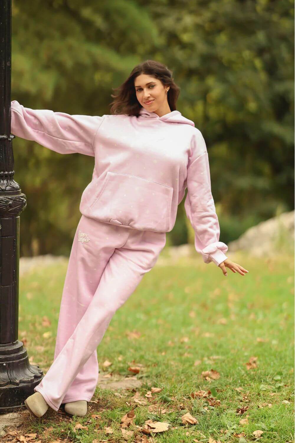 Happy Camp3r Snow Angel Sweatpants in Light Pink