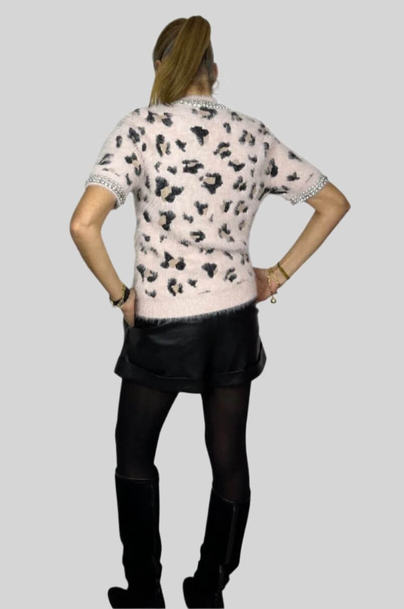 PHO Knit Sweater with Diamond Applique in Unica