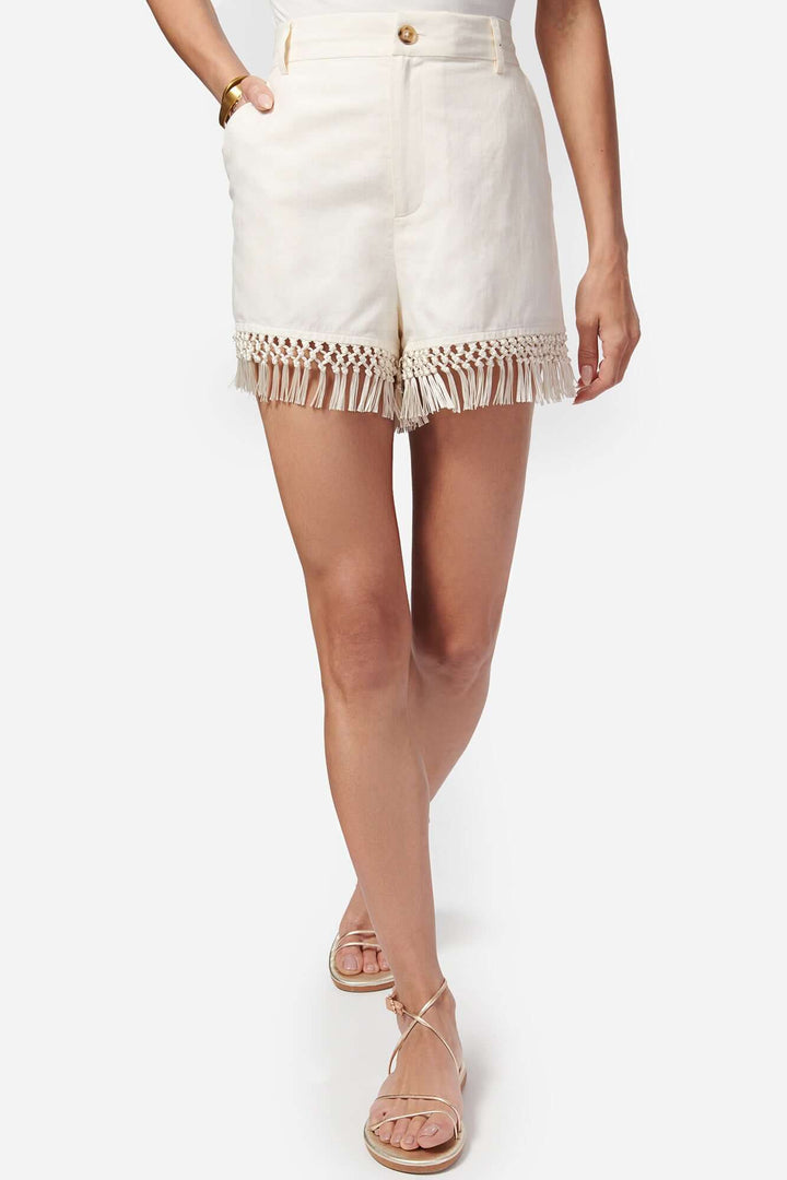 Semaj Short in Macadamia