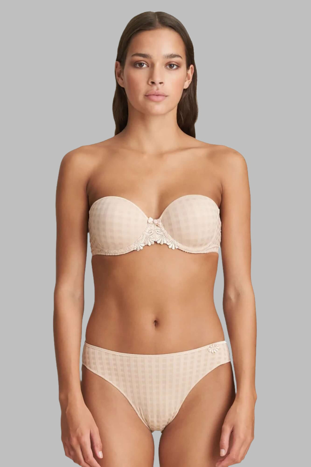 Avero Strapless Bra